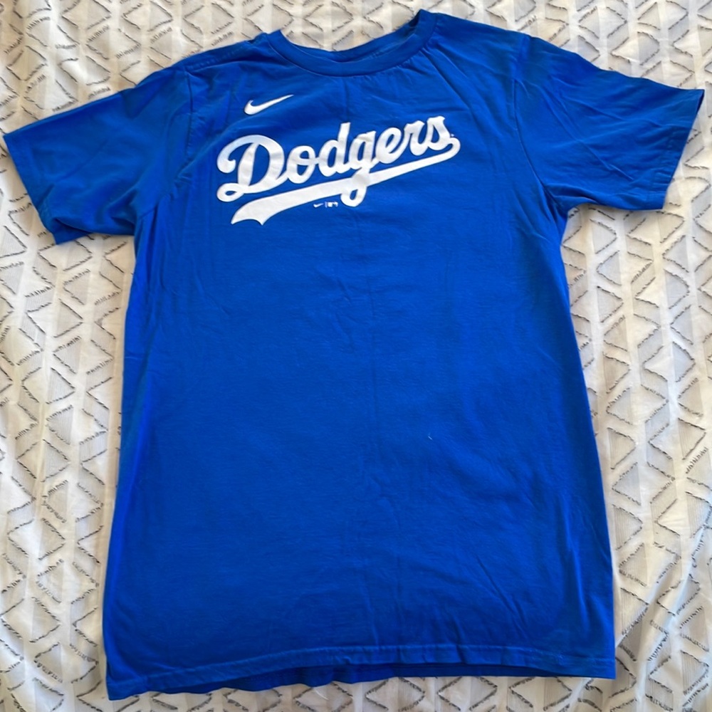 Nike boys t-shirt